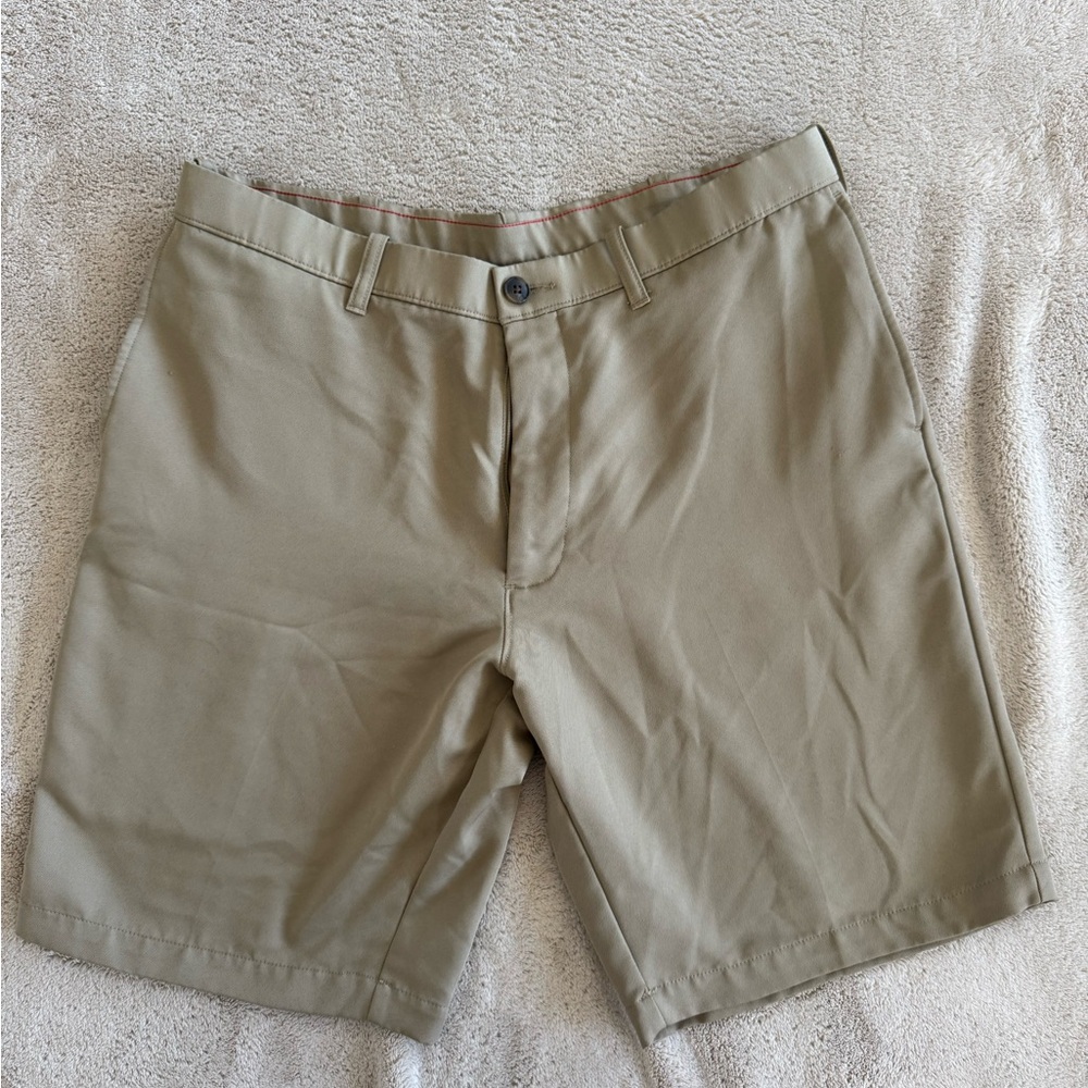 Haggar Men's Tan Shorts Size 36